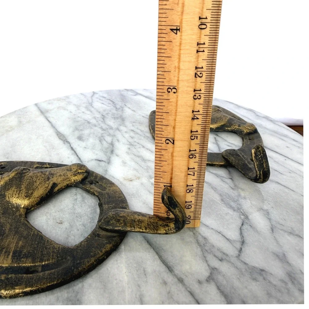 Vintage Metal Horse Head Horseshoe Wall Hooks Pair Rustic Western Coat Rack